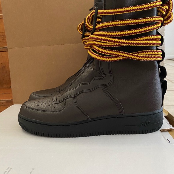 Nike Ake forcé 1-9.5 - Picture 12 of 15